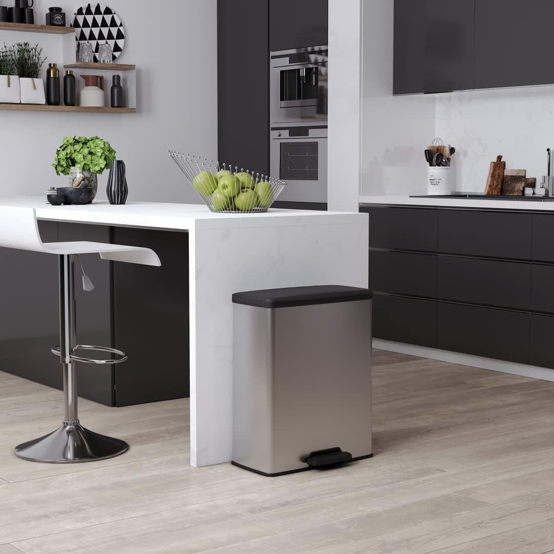Curver flokkunarfata Duo með fótstigi, 2x26l 4
