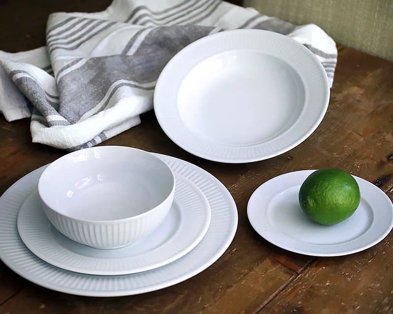 Plissé salatskál hvít 25cm 3