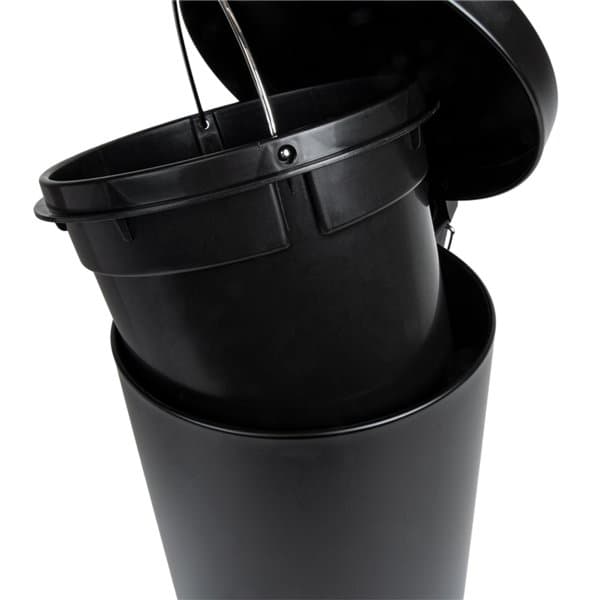 Fata með fótstigi 5l málm/svört 2