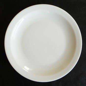 Amalie diskur djúpur hvítur 21cm  1