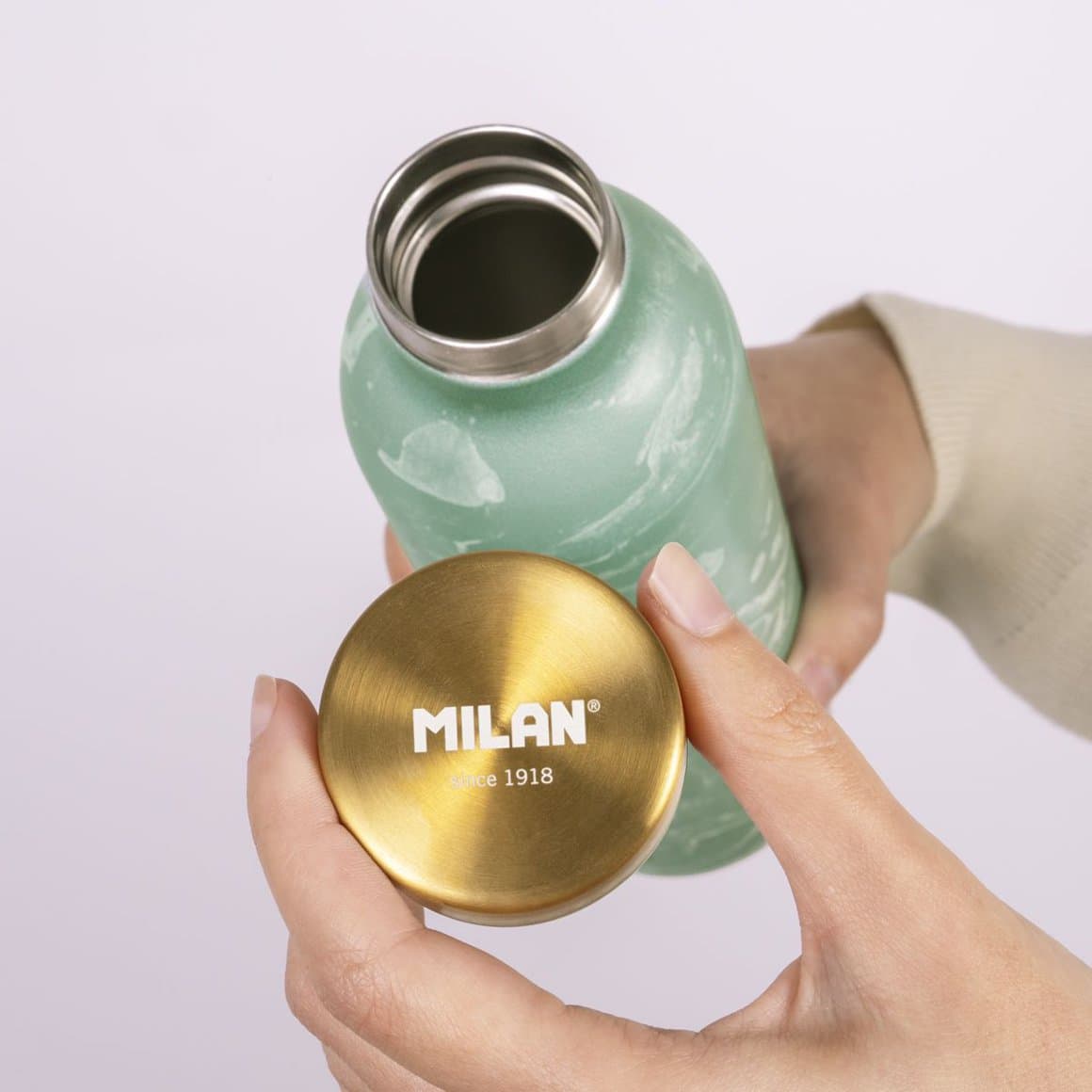 Milan drykkjarbrúsi Lava 591 ml 3